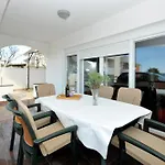 דירה Svalina - Seaview And 130m From טרוגיר