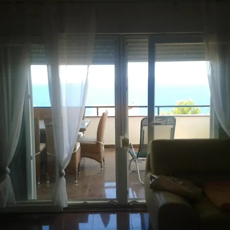 Апартаменты Svalina - Seaview And 130m From