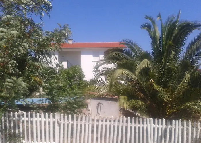 Апартаменты Svalina - Seaview And 130m From *