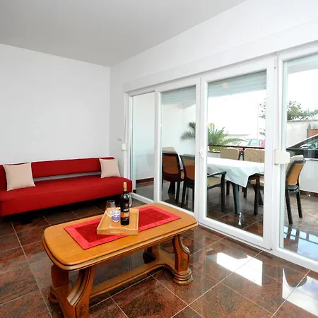 Svalina - Seaview And 130m From Appartamento *