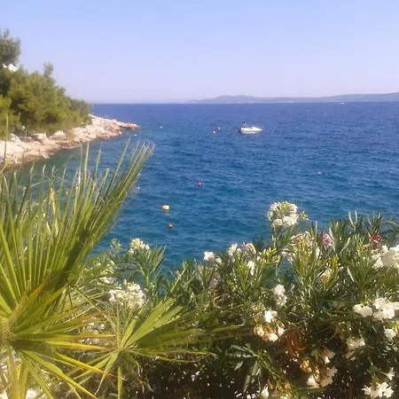 Svalina - Seaview And 130m From