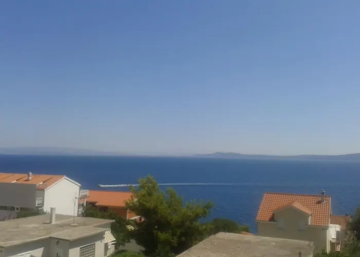 Svalina - Seaview And 130m From