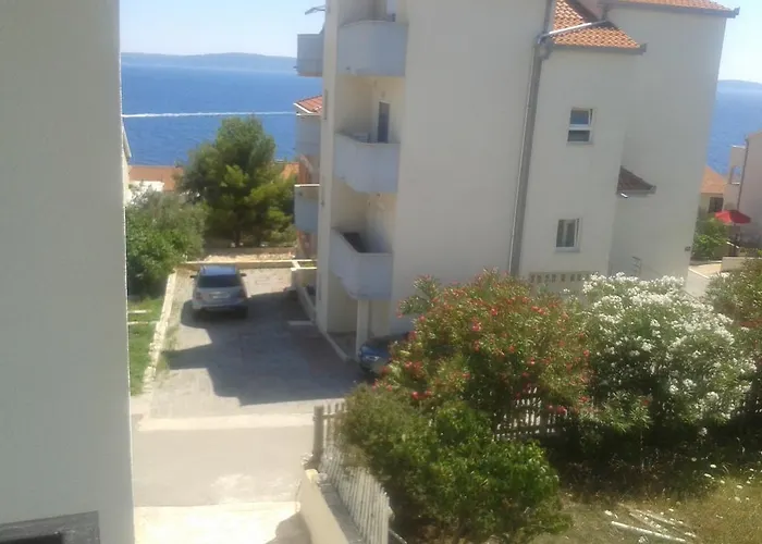 Apartament Svalina - Seaview And 130m From Trogir