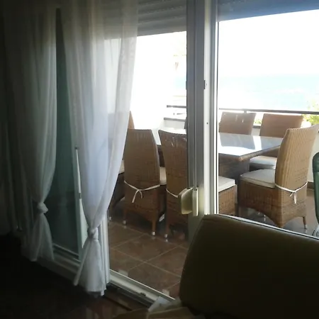 Appartement Svalina - Seaview And 130m From