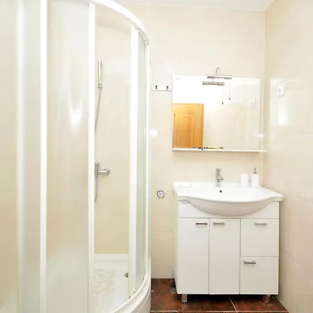 Apartament Svalina - Seaview And 130m From *