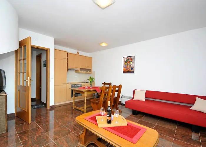 Svalina - Seaview And 130m From Appartement *